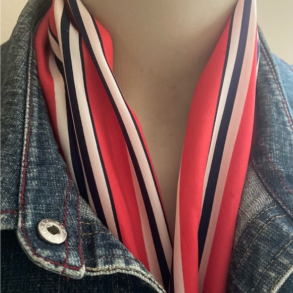 Vintage ECHO striped silk scarf. Red, white and blue - Picture 4 of 10